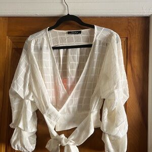 AKIRA White Sheer Pattern Crop Wrap Blouse with long sleeves